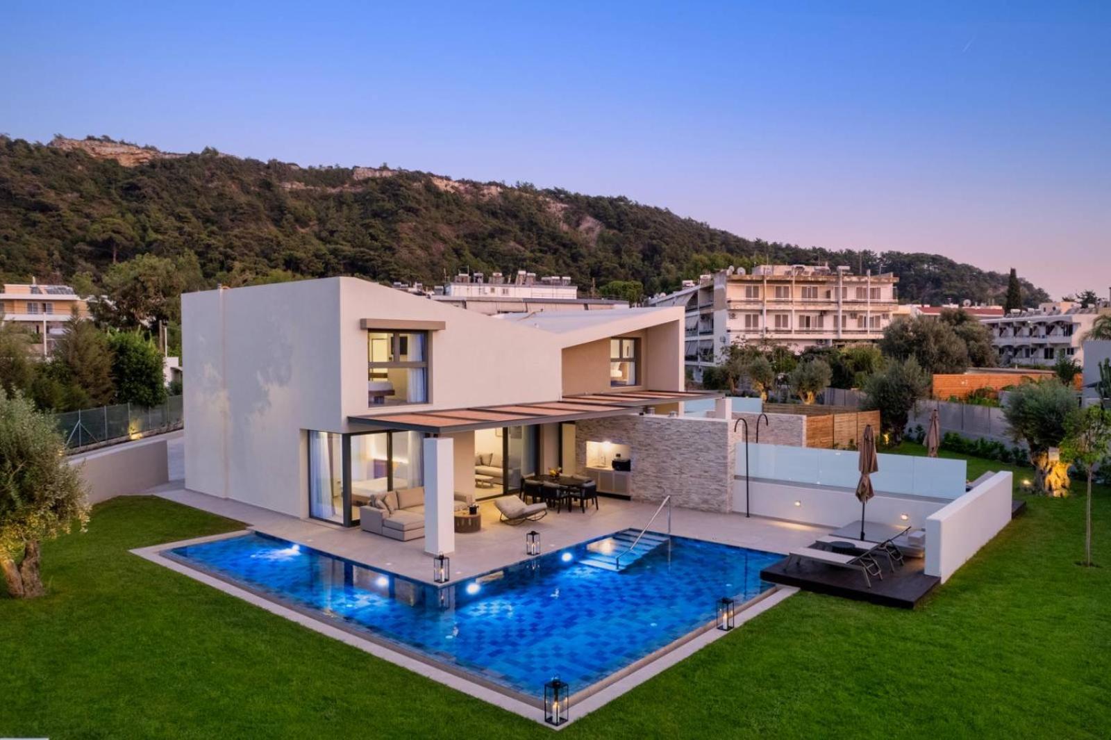 Alma Luxury Villas Ialysos  Exterior photo